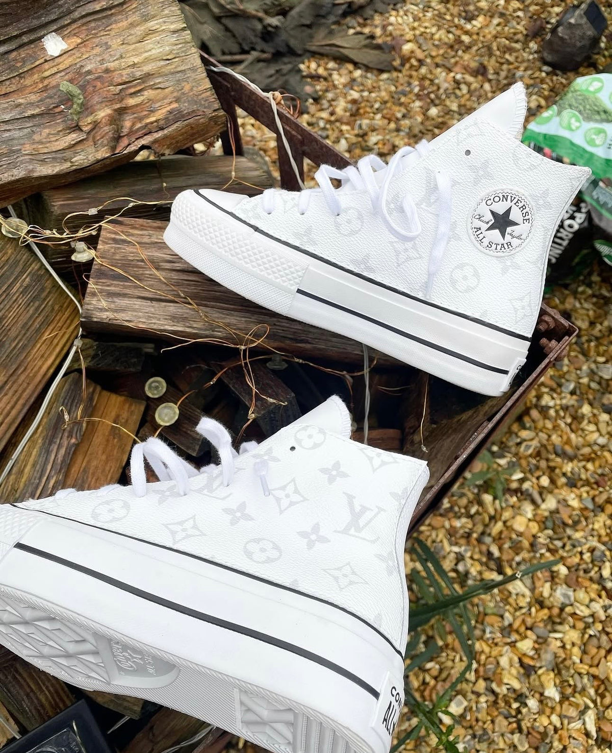 Chuck Taylor All Star Platform Converse | Cocaine White | LV