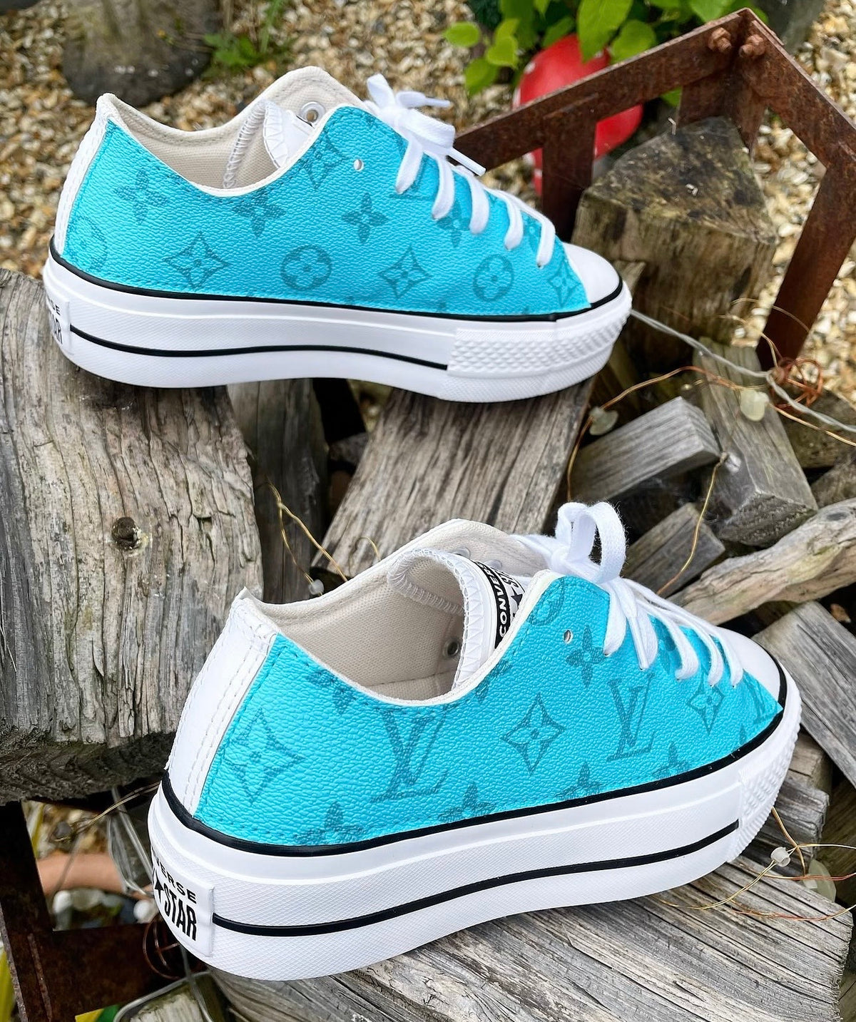 Chuck Taylor All Star Platform Low Top Shoes | Turquoise Blue | Monogram
