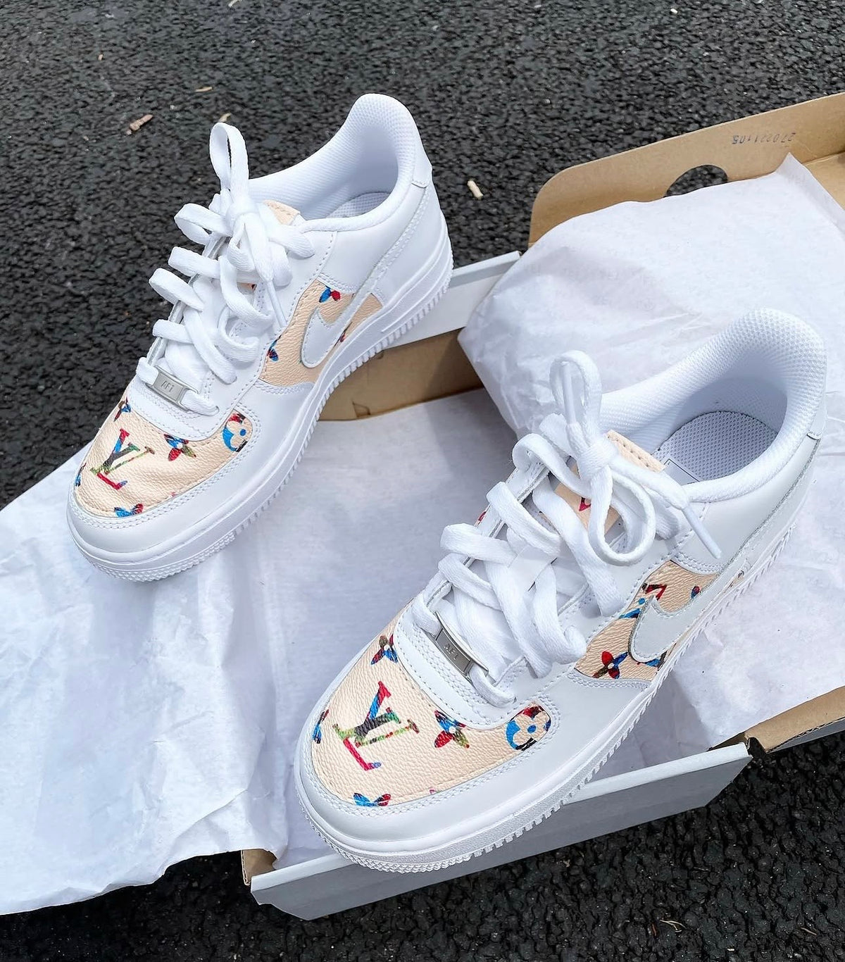 Air Force 1 | Cream | Multicolour Monogram