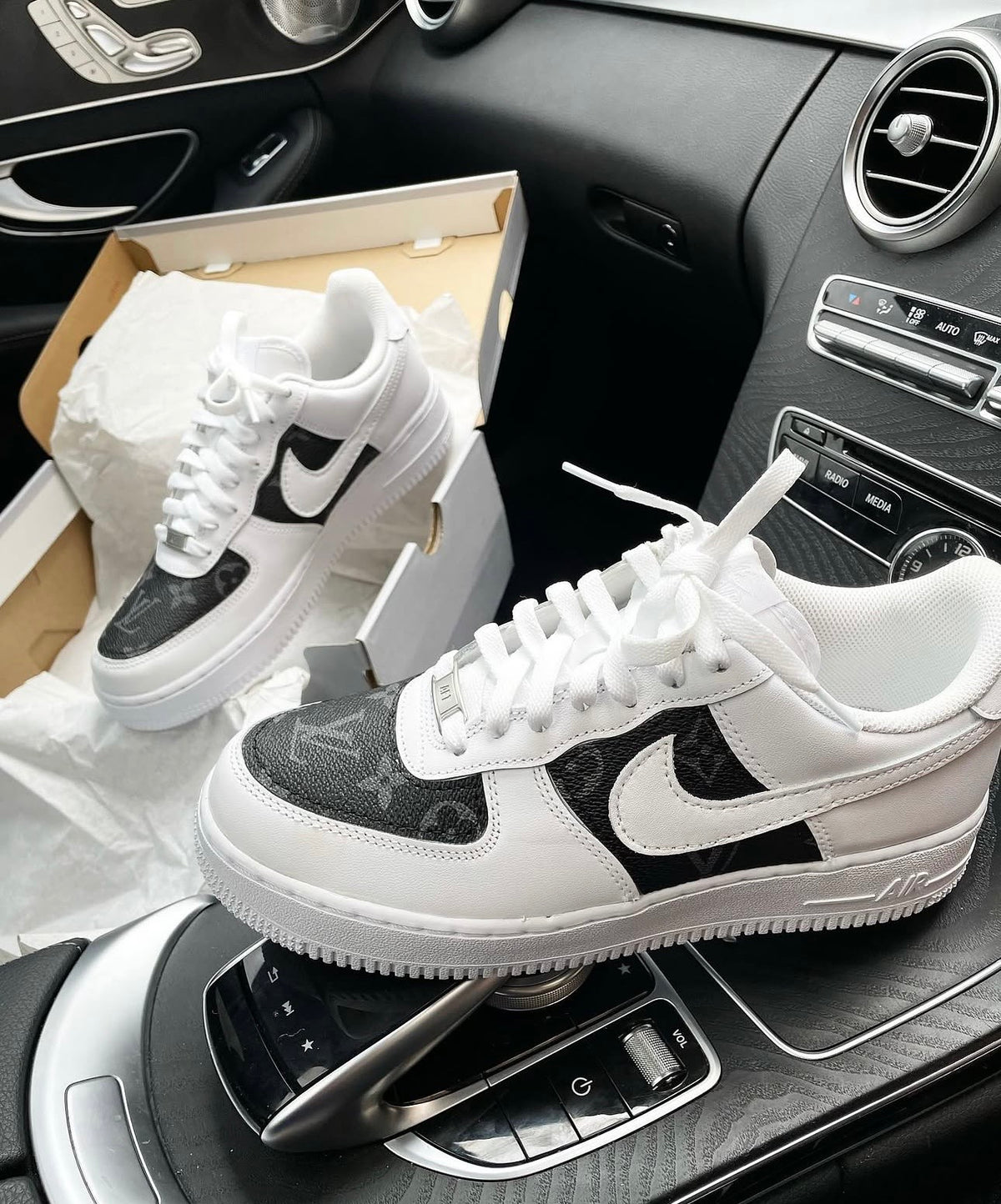 Air Force 1 | Midnight Black | Monogram