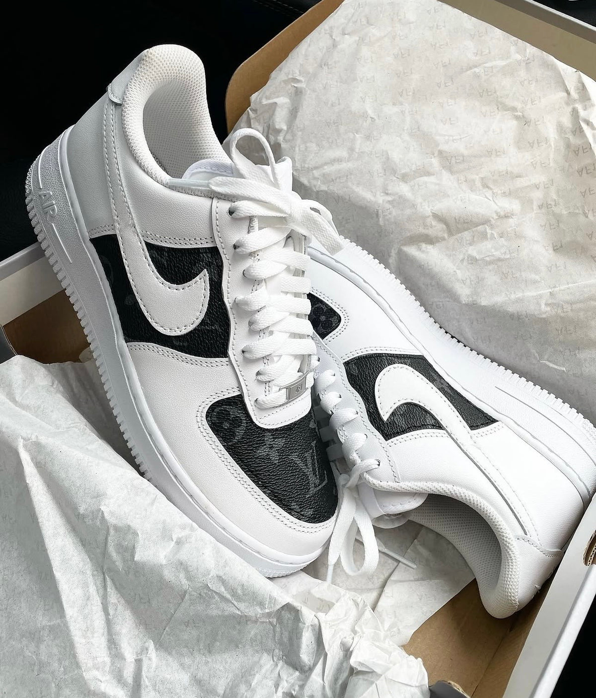 Air Force 1 | Midnight Black | Monogram